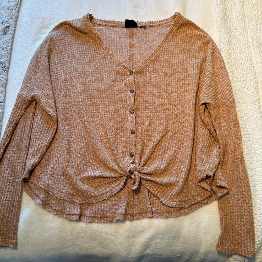 Women's Knotted Button-Down Top - Tan/burnt orange